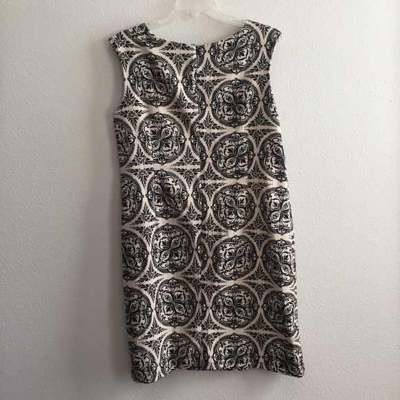 Sheath Dress - Picture 5 of 5